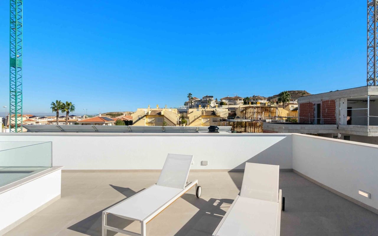 3 bedroom Villa for sale in Rojales - € 549,000 (Ref: 9046699)