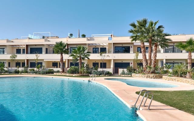 2 camera da letto Casa in vendita in Playa de los Náufragos, Torrevieja con piscina - 380.000 € (Rif: 9046700)