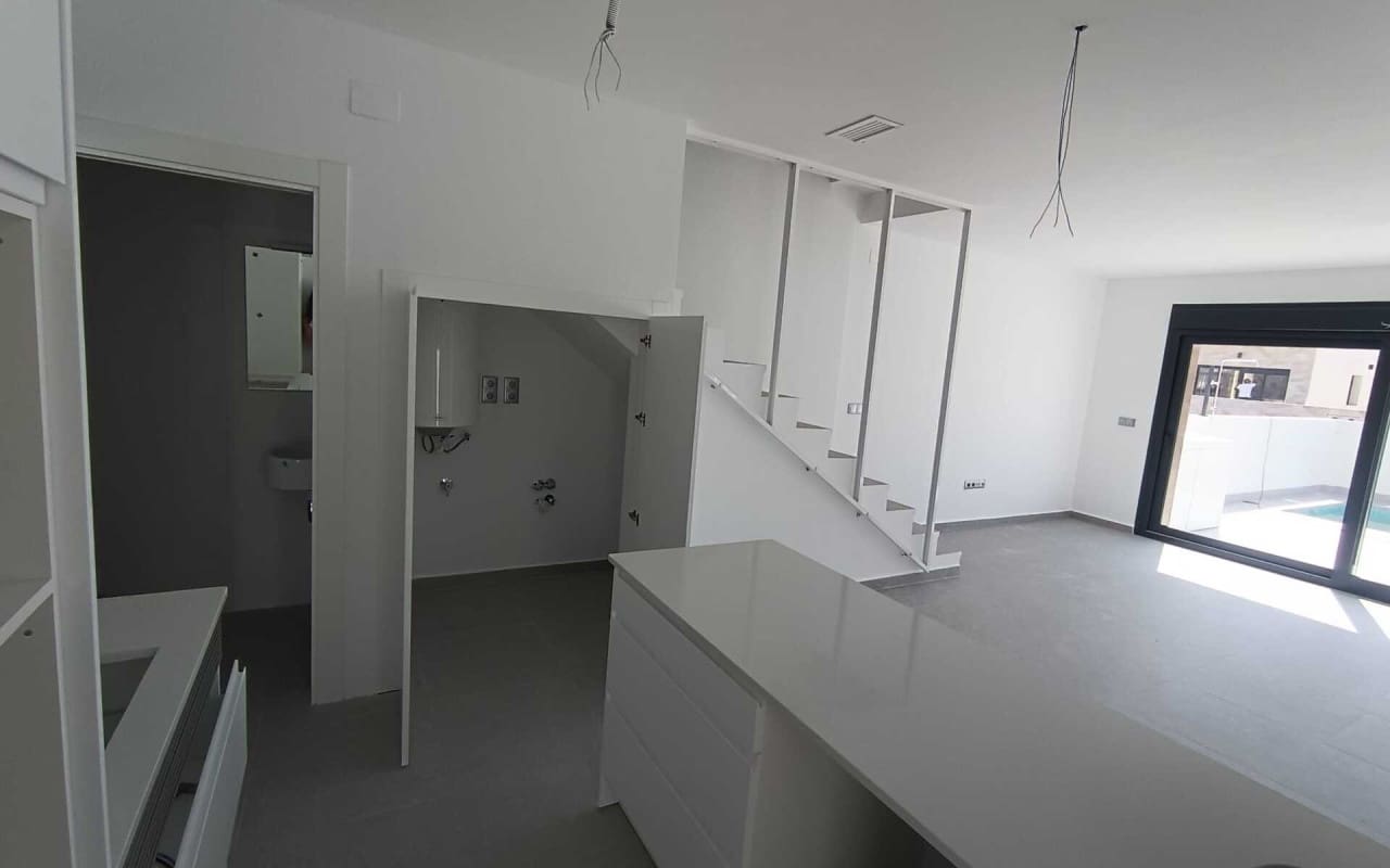 3 camera da letto Villa in vendita in Daya Nueva con piscina - 299.000 € (Rif: 9046707)