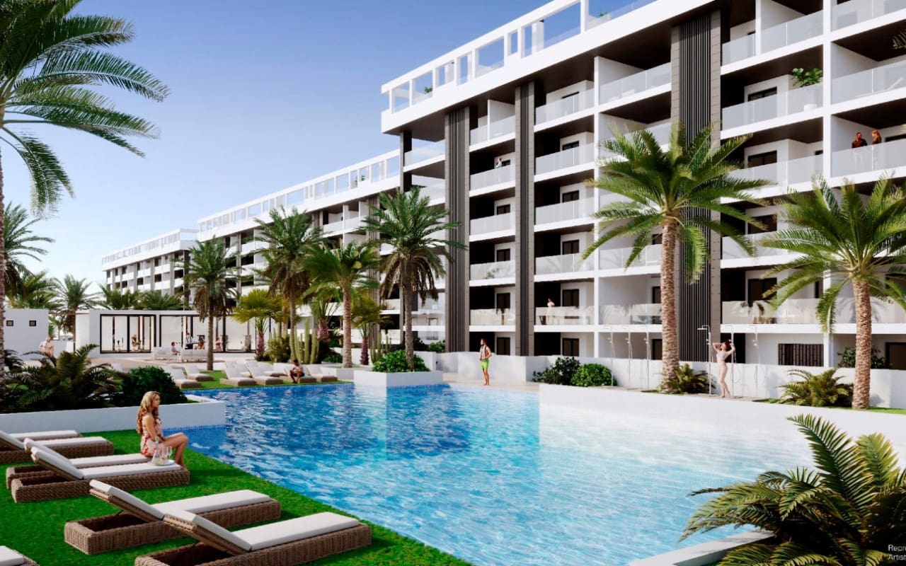 3 soveværelse Penthouse til salg i Torrevieja med swimmingpool - € 540.000 (Ref: 9046717)