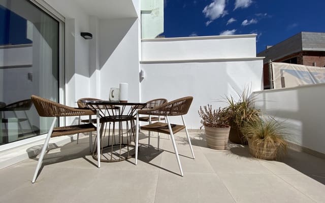 3 Zimmer Haus zu verkaufen in Pilar de la Horadada ciudad, Pilar de la Horadada mit Pool - 289.900 € (Ref: 9046724)