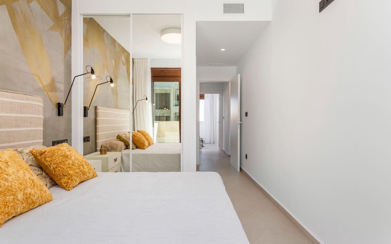 2 sypialnia Dom na sprzedaż w Torrevieja z basenem - 275 000 € (Ref: 9046726)