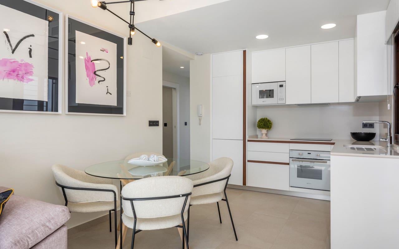 2 sypialnia Dom na sprzedaż w Torrevieja z basenem - 275 000 € (Ref: 9046726)