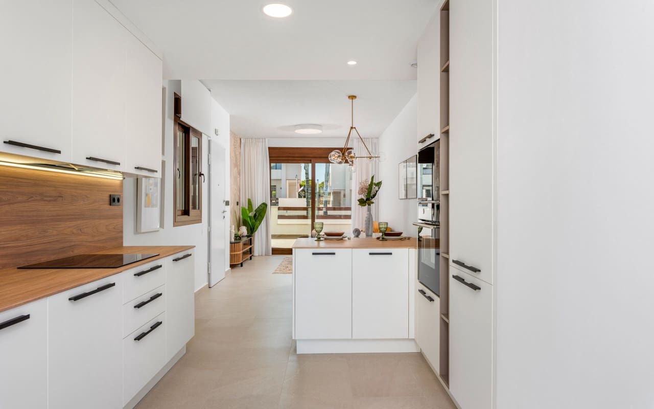 2 sypialnia Dom na sprzedaż w Torrevieja z basenem - 275 000 € (Ref: 9046726)