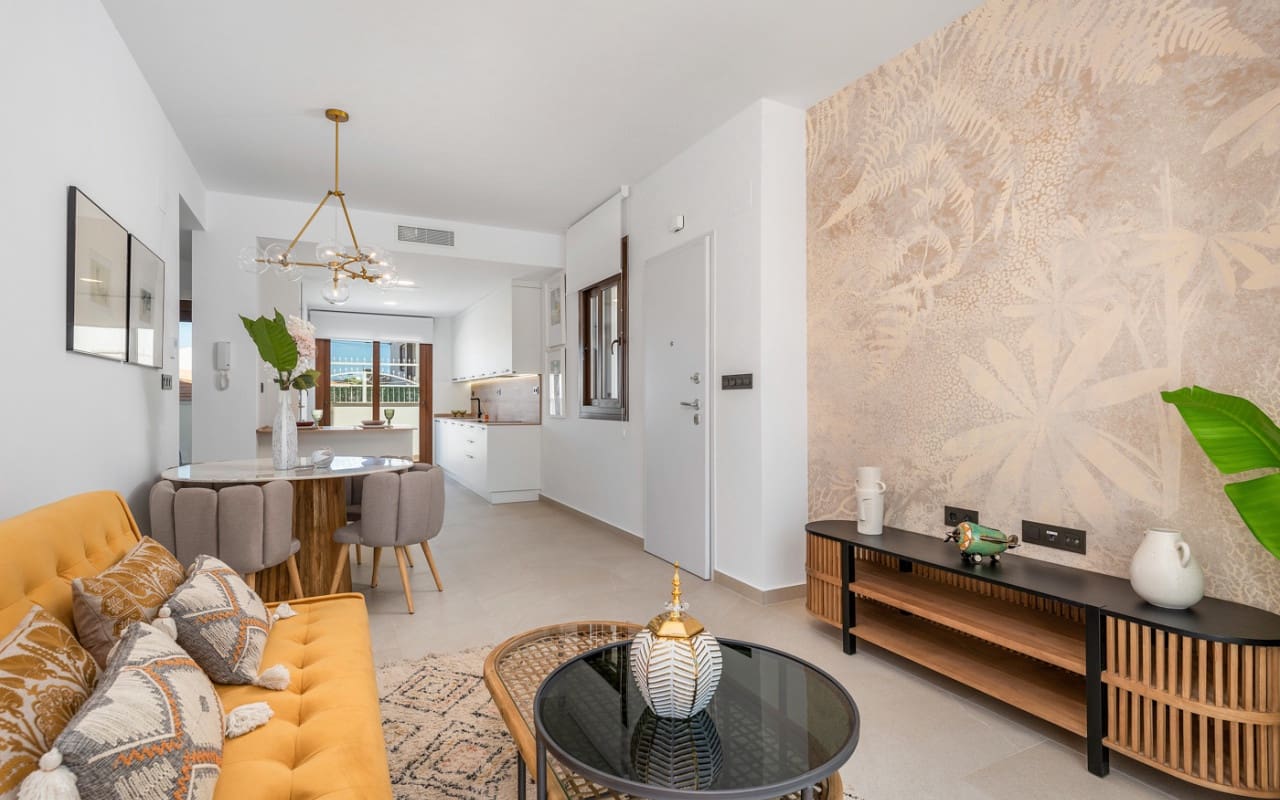 2 sypialnia Dom na sprzedaż w Torrevieja z basenem - 275 000 € (Ref: 9046726)