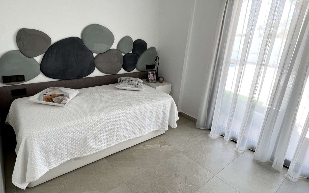 Chalet de 3 habitaciones en Ciudad Quesada en venta - 529.000 € (Ref: 9046756)