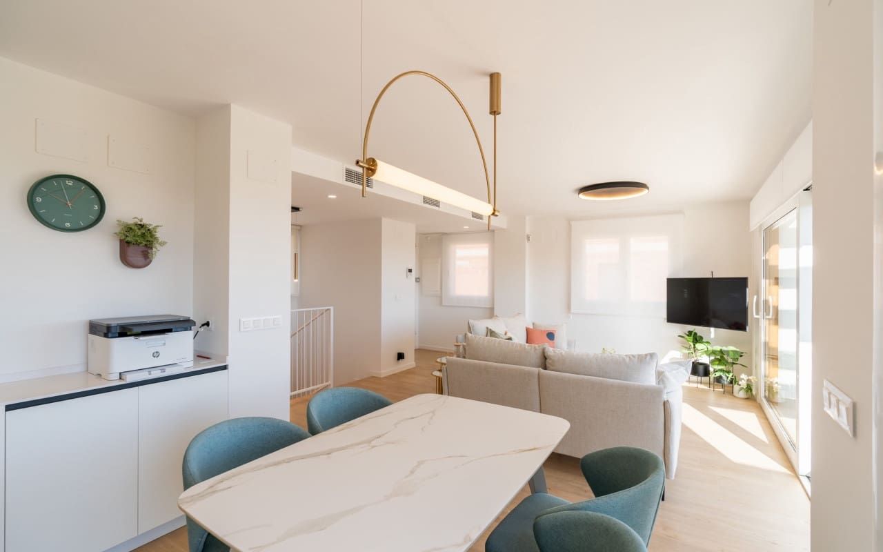 4 soveværelse Byhus til salg i La Nucia med swimmingpool - € 538.000 (Ref: 9046828)