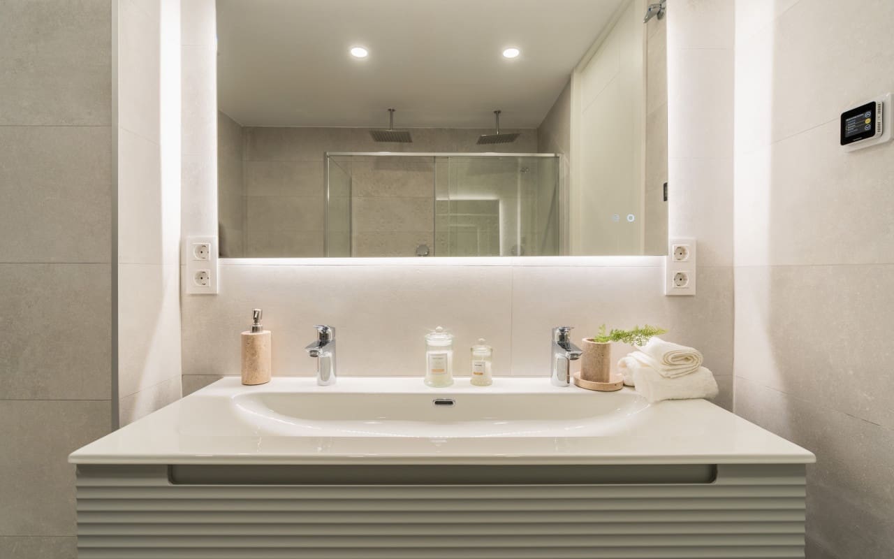 4 soveværelse Byhus til salg i La Nucia med swimmingpool - € 538.000 (Ref: 9046828)