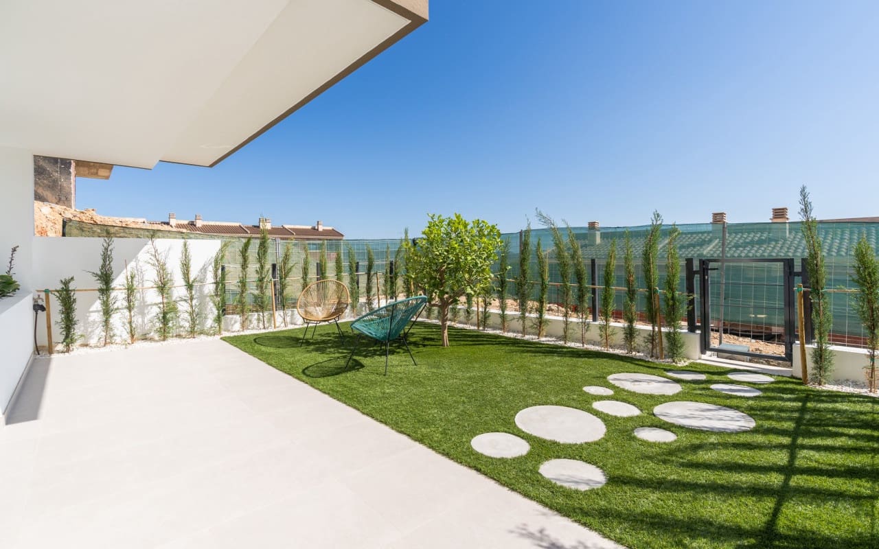 4 soveværelse Byhus til salg i La Nucia med swimmingpool - € 538.000 (Ref: 9046828)