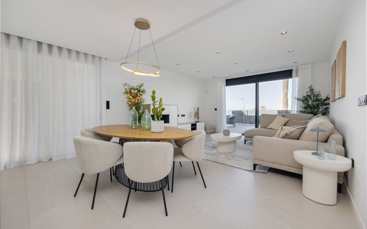 3 soverom Villa til salgs i Torrevieja - € 595 000 (Ref: 9046834)