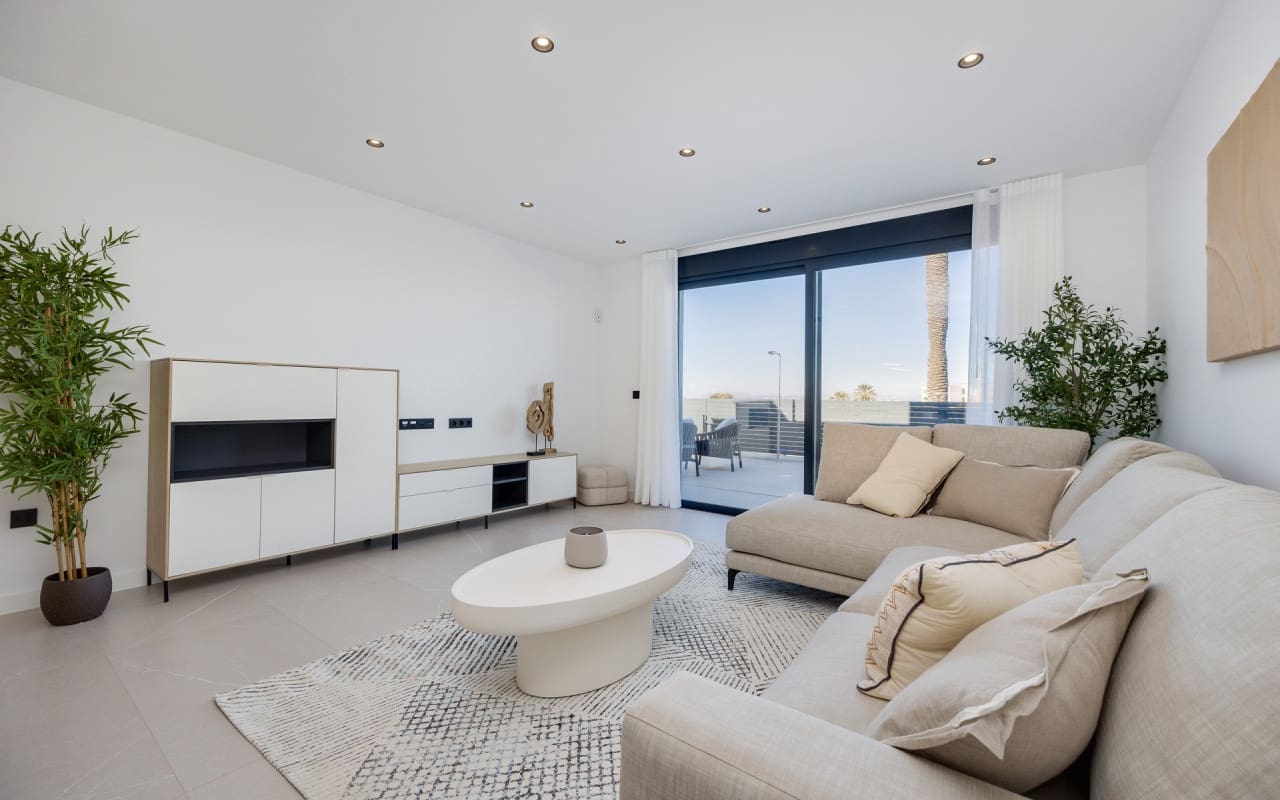 3 soverom Villa til salgs i Torrevieja - € 595 000 (Ref: 9046834)