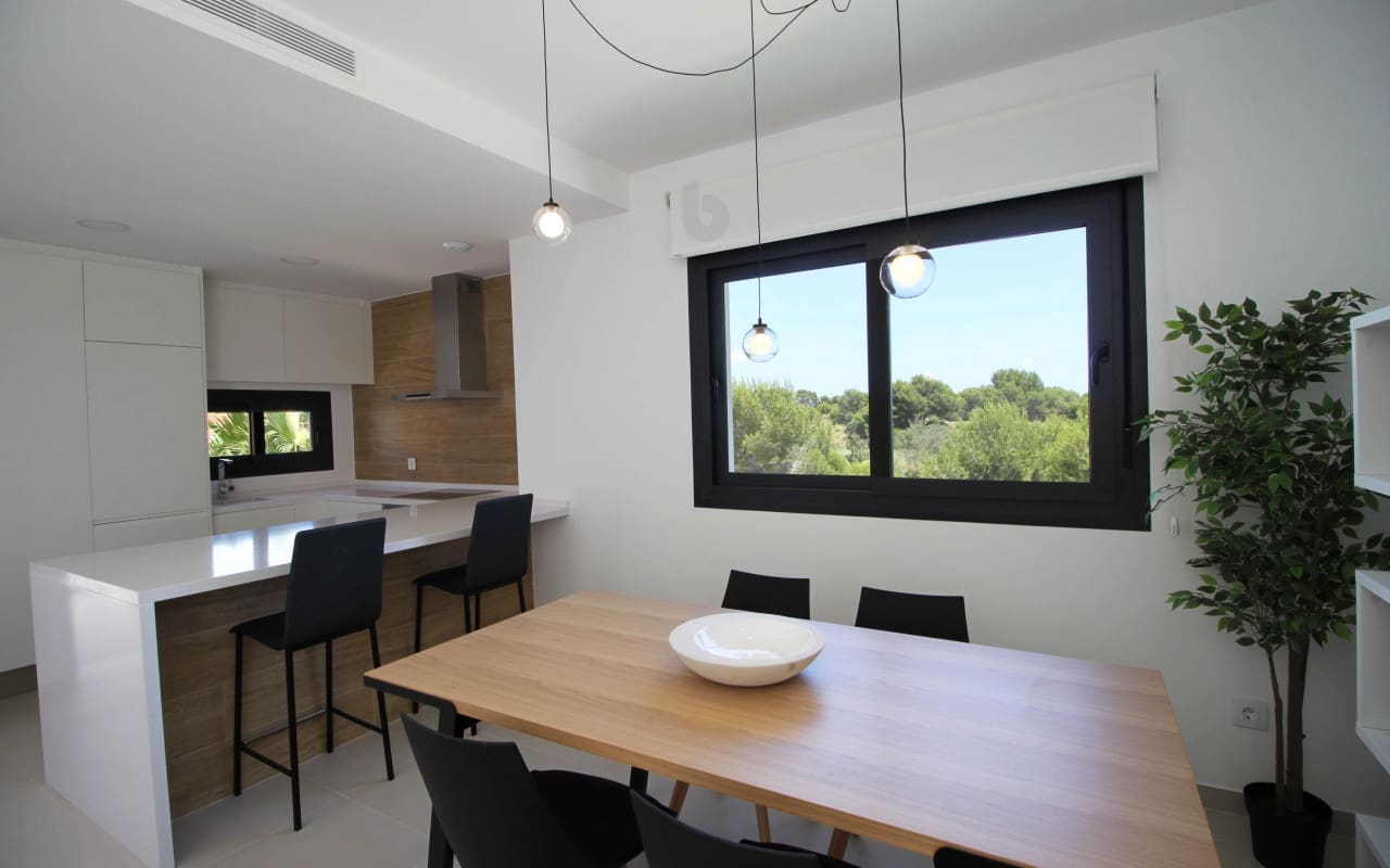 3 slaapkamer Appartement te koop in Pinar de Campoverde met zwembad - € 329.900 (Ref: 9046852)