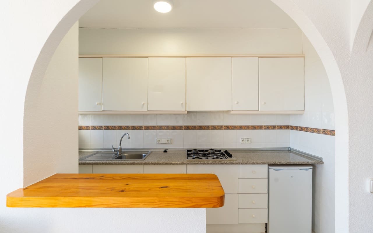 1 soverom Hus til salgs i Calpe / Calp med svømmebasseng - € 180 000 (Ref: 9046859)