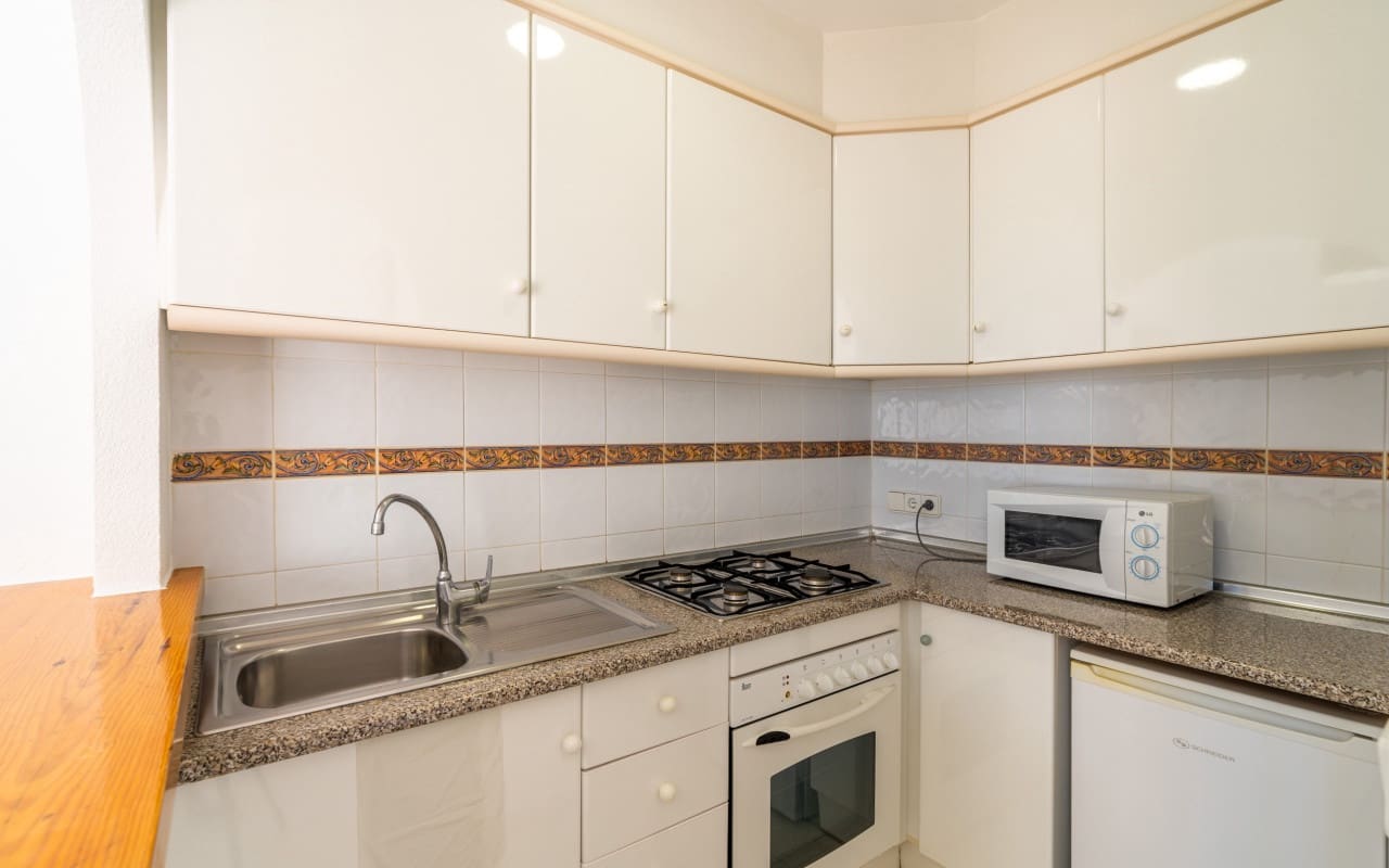 1 soverom Hus til salgs i Calpe / Calp med svømmebasseng - € 180 000 (Ref: 9046859)