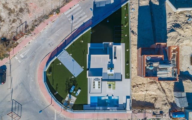 3 Zimmer Villa zu verkaufen in Muchamiel / Mutxamel - 450.000 € (Ref: 9046879)