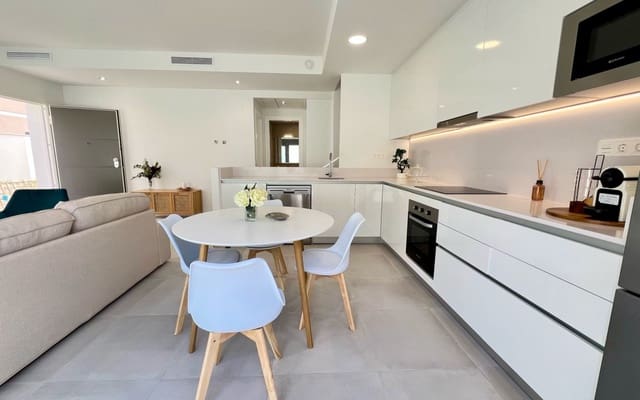 3 Zimmer Haus zu verkaufen in Villamartin, Orihuela - 449.900 € (Ref: 9046883)