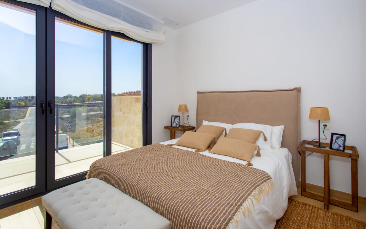 3 soveværelse Byhus til salg i Monforte del Cid med swimmingpool - € 330.000 (Ref: 9046925)