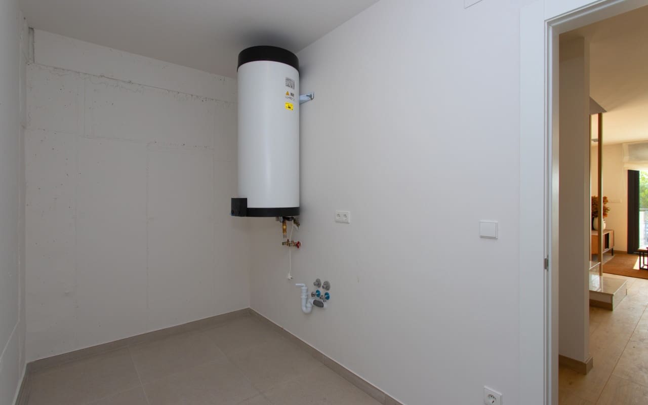 3 soveværelse Byhus til salg i Monforte del Cid med swimmingpool - € 330.000 (Ref: 9046925)