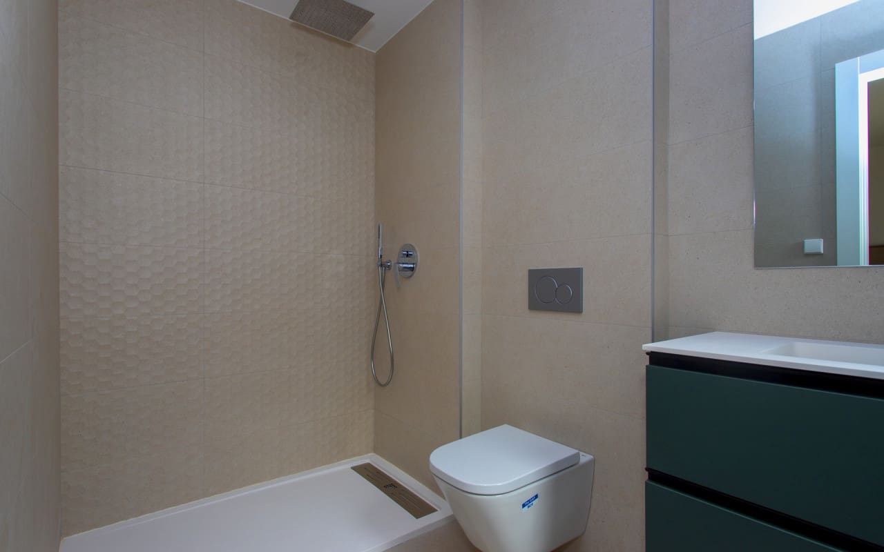 3 soveværelse Byhus til salg i Monforte del Cid med swimmingpool - € 330.000 (Ref: 9046925)