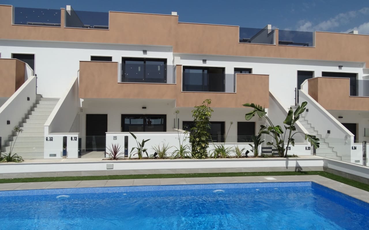 2 Zimmer Haus zu verkaufen in Pilar de la Horadada mit Pool - 225.000 € (Ref: 9046931)