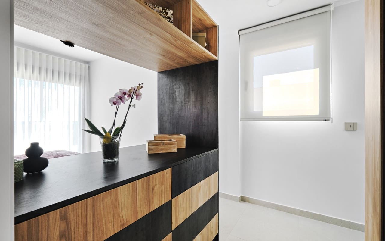 3 bedroom Villa for sale in San Miguel de Salinas - € 1,000,000 (Ref: 9046960)