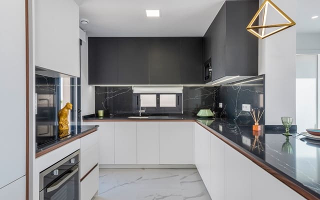 3 chambre Maison de Ville à vendre à San Miguel de Salinas avec piscine - 415 000 € (Ref: 9046966)