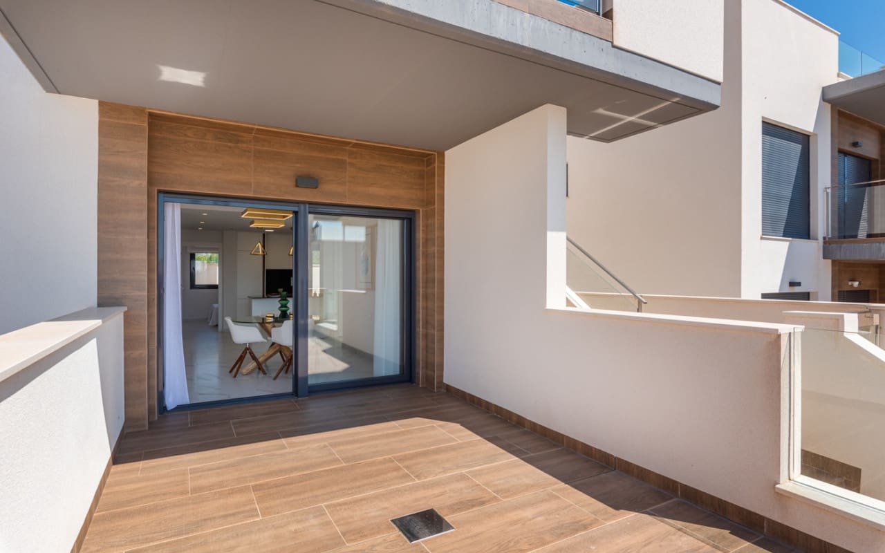 3 slaapkamer Huis te koop in San Miguel de Salinas met zwembad - € 415.000 (Ref: 9046968)