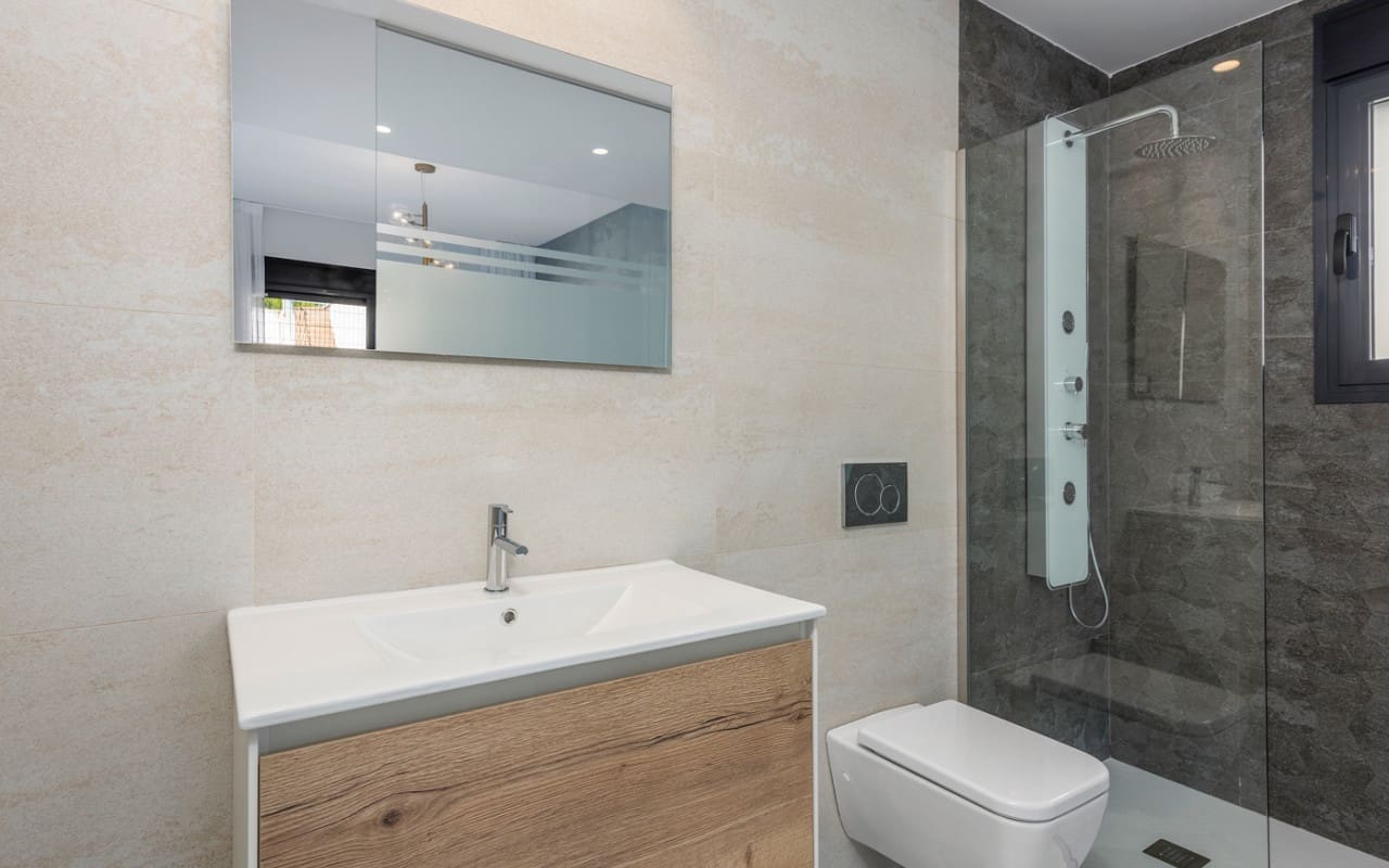 3 slaapkamer Huis te koop in San Miguel de Salinas met zwembad - € 415.000 (Ref: 9046968)