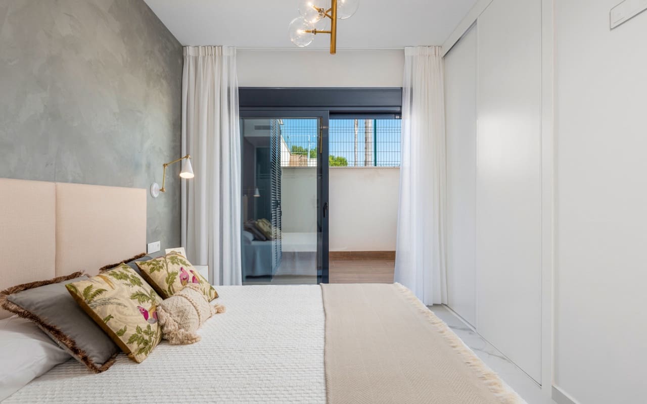 3 slaapkamer Huis te koop in San Miguel de Salinas met zwembad - € 415.000 (Ref: 9046968)