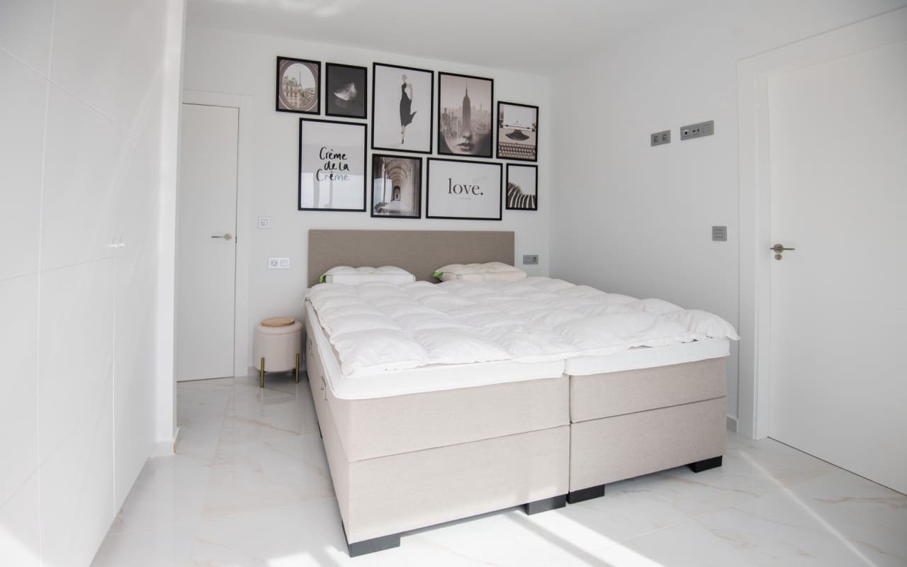 3 bedroom Villa for sale in Pinar de Campoverde - € 437,800 (Ref: 9046980)