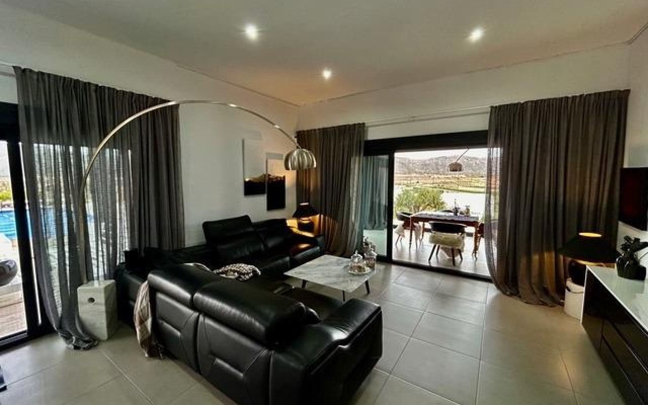 3 Zimmer Villa zu verkaufen in La Canalosa - 385.000 € (Ref: 9046985)