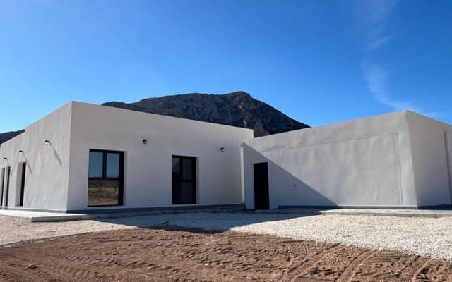 3 quarto Moradia para venda em La Canalosa, Hondón de las Nieves - 385 000 € (Ref: 9046985)
