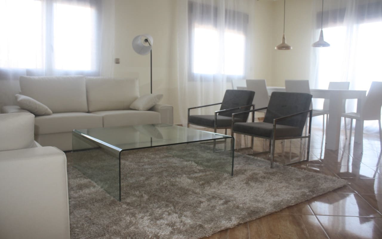 3 slaapkamer Villa te koop in Torrevieja - € 550.000 (Ref: 9046986)