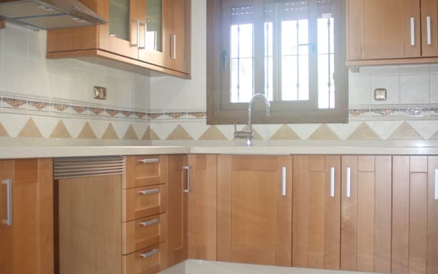 3 slaapkamer Villa te koop in Los Balcones - Los Altos, Torrevieja - € 550.000 (Ref: 9046986)