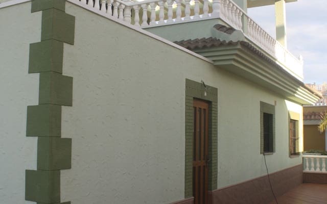 3 slaapkamer Villa te koop in Los Balcones - Los Altos, Torrevieja - € 550.000 (Ref: 9046986)