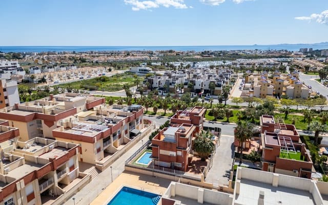 2 slaapkamer Appartement te koop in Lomas de Cabo Roig - Los Dolses, Orihuela met zwembad - € 187.500 (Ref: 9046998)