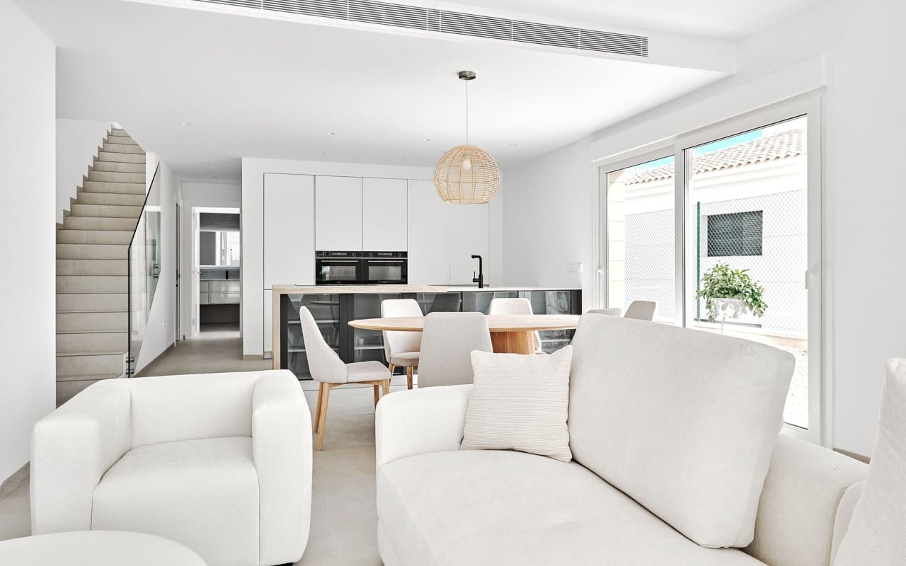 3 bedroom Villa for sale in Los Montesinos - € 439,000 (Ref: 9047029)