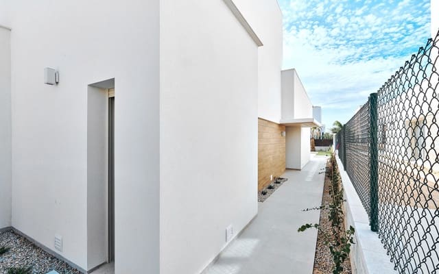 3 soverom Villa til salgs i Los Montesinos - € 439 000 (Ref: 9047029)