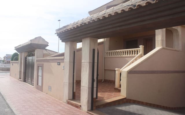 2 soveværelse Byhus til salg i Los Balcones - Los Altos, Torrevieja med swimmingpool - € 330.000 (Ref: 9047043)