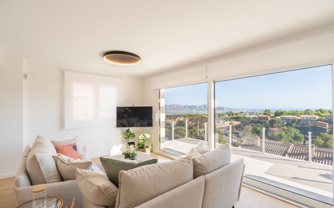 4 slaapkamer Huis te koop in La Nucia met zwembad - € 499.000 (Ref: 9049848)