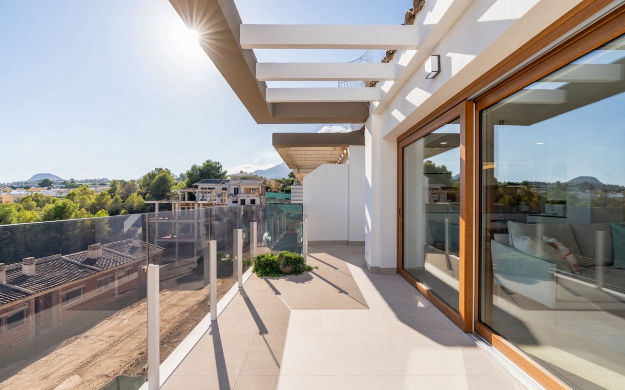 4 slaapkamer Huis te koop in La Nucia met zwembad - € 499.000 (Ref: 9049848)