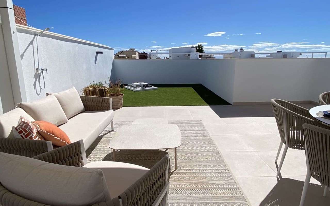 3 Zimmer Haus zu verkaufen in Pilar de la Horadada mit Pool - 334.900 € (Ref: 9049859)