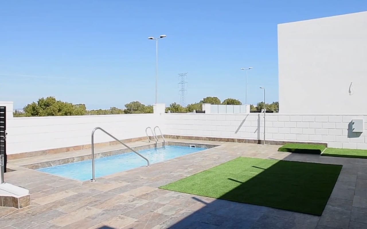 3 Zimmer Villa zu verkaufen in Orihuela Costa - 390.000 € (Ref: 9049875)