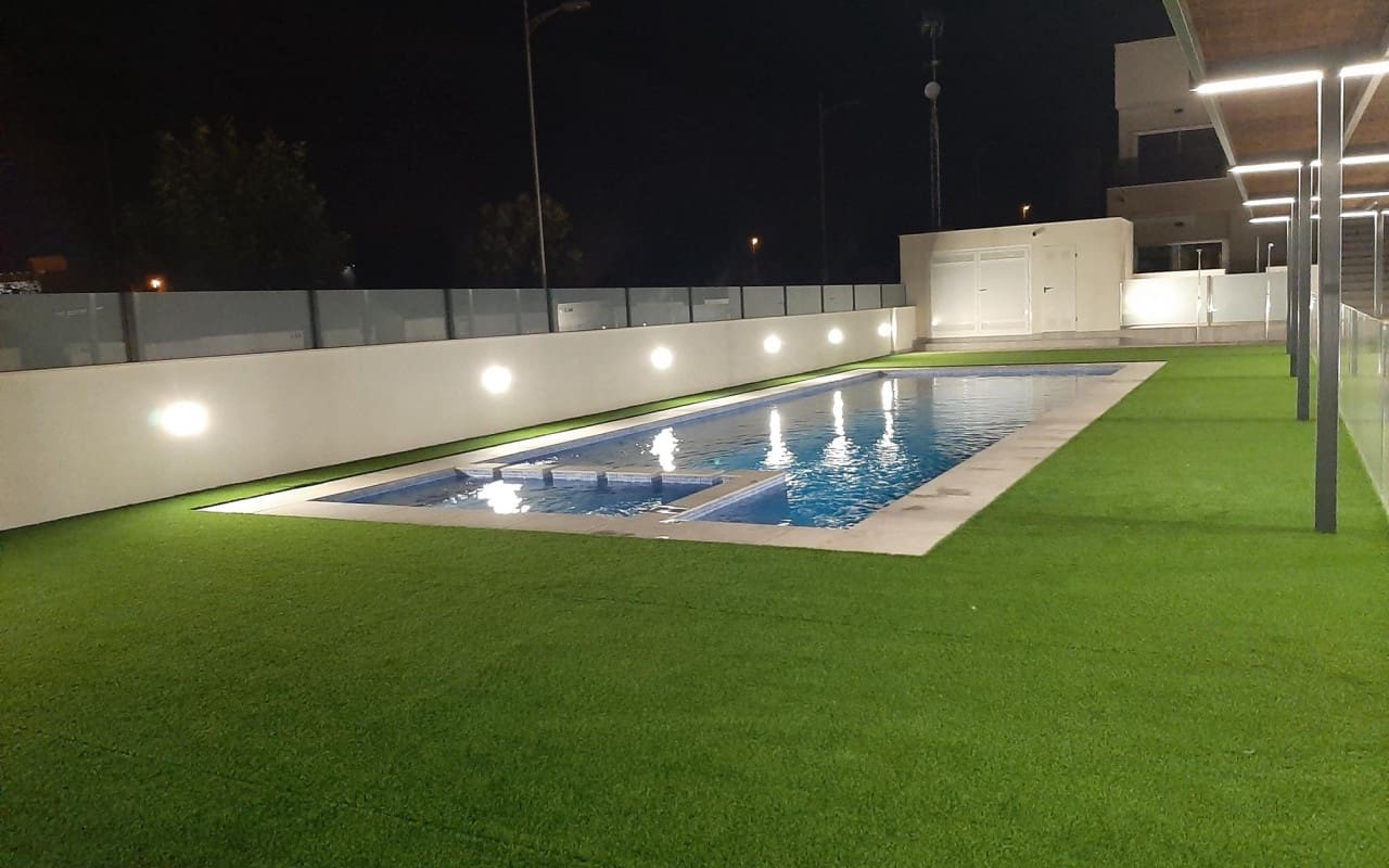 Apartamento de 3 habitaciones en Pilar de la Horadada en venta con piscina - 370.000 € (Ref: 9049905)