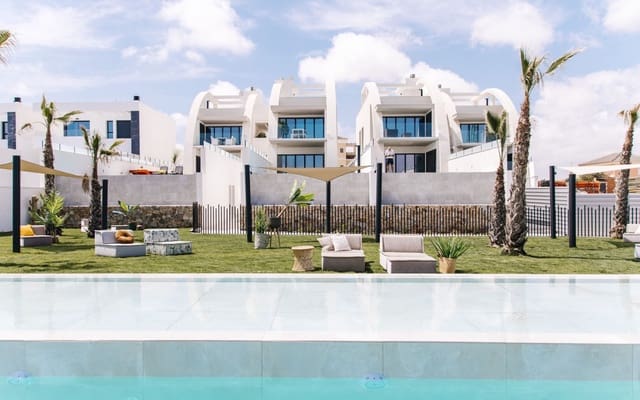 3 soveværelse Byhus til salg i Ciudad Quesada, Rojales med swimmingpool - € 475.000 (Ref: 9050113)