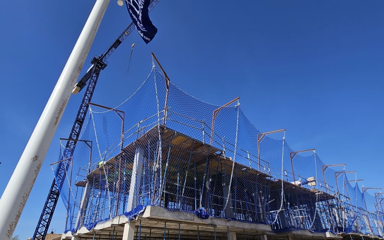 2 quarto Casa em Banda para venda em Torre de la Horadada com piscina - 385 000 € (Ref: 9050122)