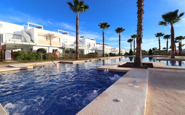2 soveværelse Penthouse til salg i Vistabella, Orihuela med swimmingpool - € 229.950 (Ref: 9053621)