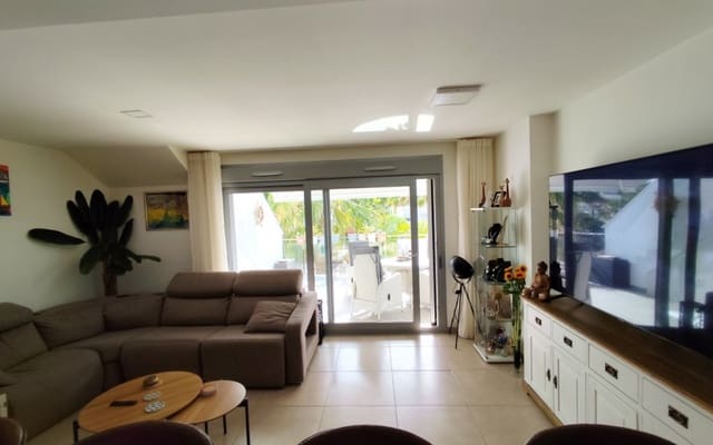 2 soveværelse Penthouse til salg i Vistabella, Orihuela med swimmingpool - € 229.950 (Ref: 9053621)