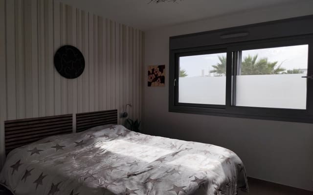 2 soveværelse Penthouse til salg i Vistabella, Orihuela med swimmingpool - € 229.950 (Ref: 9053621)