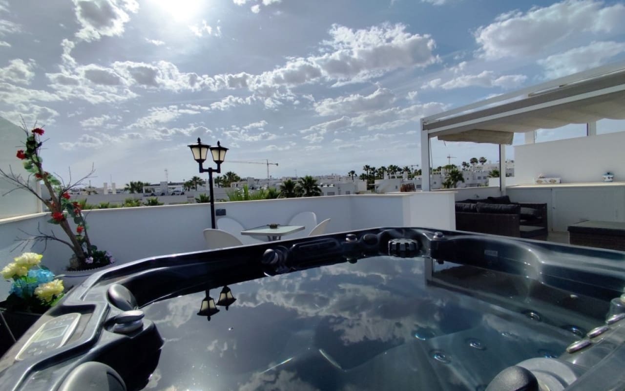 2 soveværelse Penthouse til salg i Vistabella med swimmingpool - € 229.950 (Ref: 9053621)